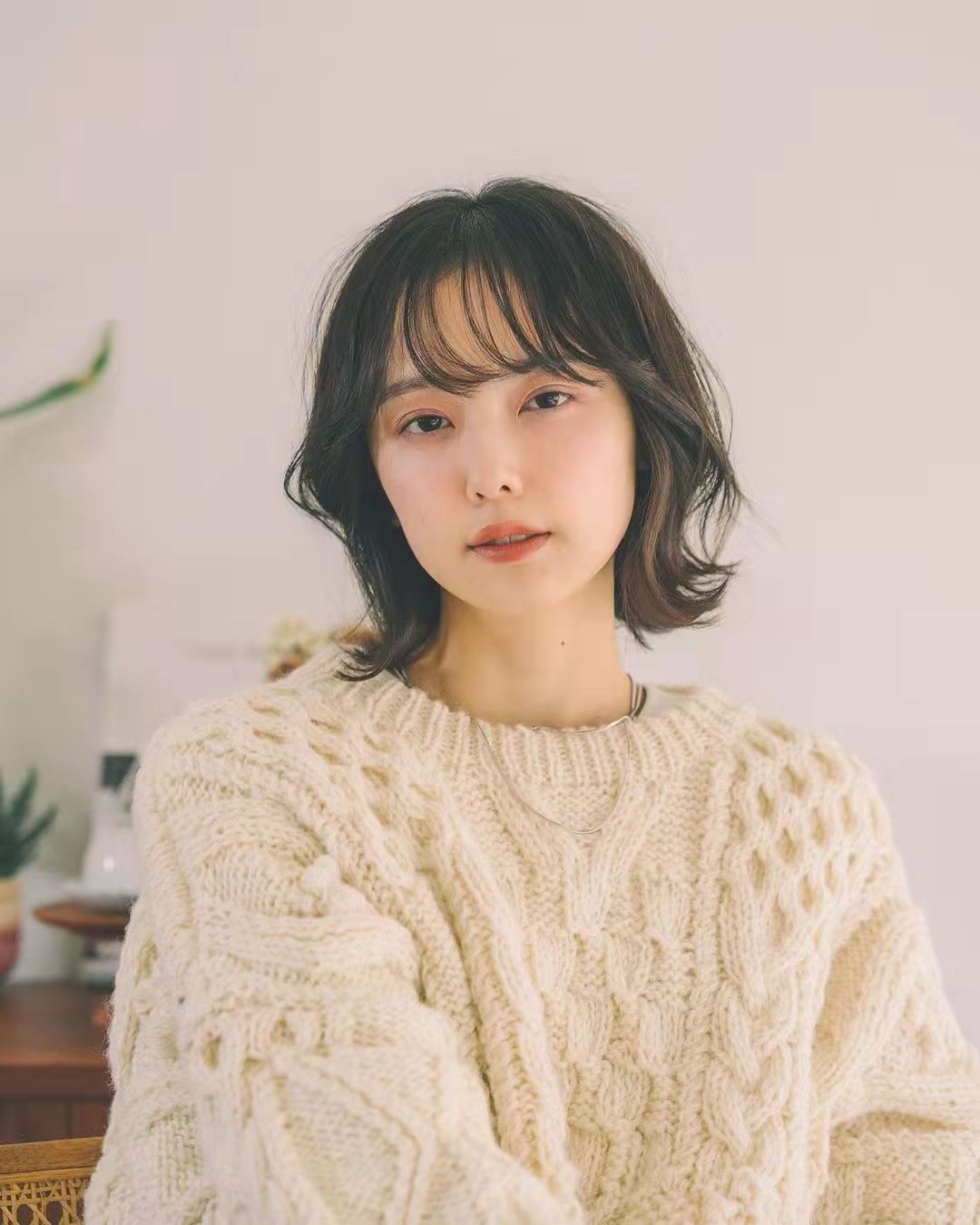 发型 “治愈系”精灵短卷发有多美？看这9款发型就知道，甜酷飒不显老