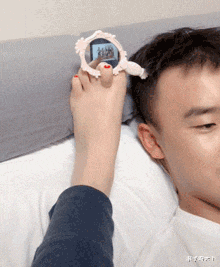 饵料|“钓鱼被咬了，不过钓到了一条招财龙鱼，不亏”评论沸腾了