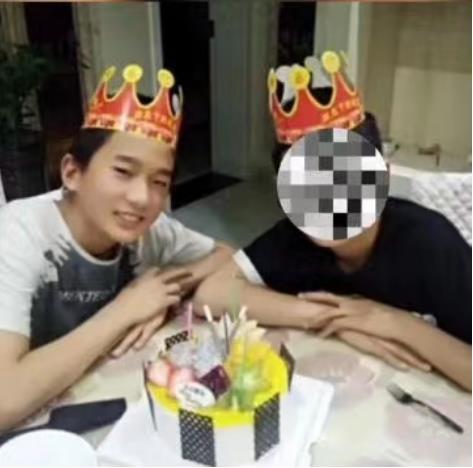 宁夏一14岁学生晚上买东西后失踪 父亲在水渠内发现其校服外套
