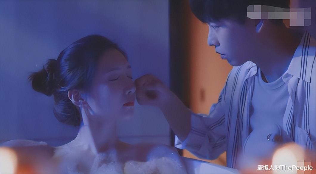 金晨|同样是演亲密戏，把杨幂金晨和李小冉放在一起对比，差距就出来了