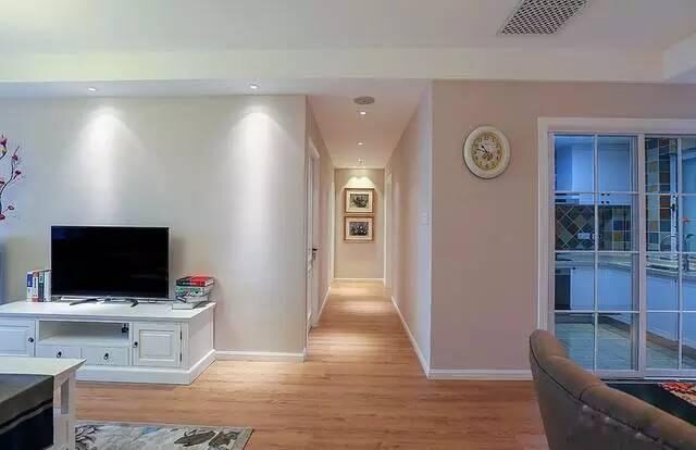 老婆装修的婚房,非常漂亮,一个客厅都惊艳了所有伴娘!