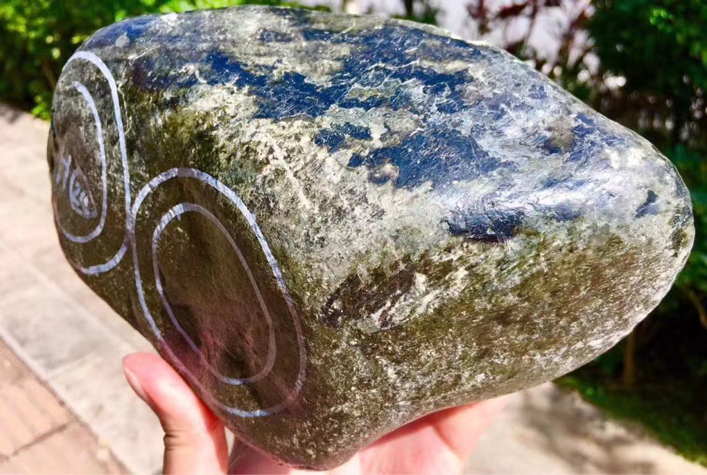 缅甸翡翠|缅甸翡翠原石南奇场口