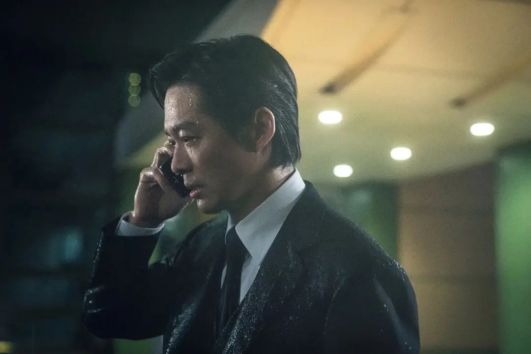 黑豹2|《千元律师》迎接大结局 南宫珉自招戴墨镜遮泪