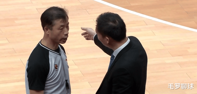 罗齐尔|姚明顶格重罚，裁判杨宏峰付出代价CBA巨头停赛，网友：大快人心