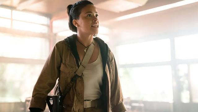 三体|击败《三体》,为上映三个片段被删,这部R级片,重新定义科幻