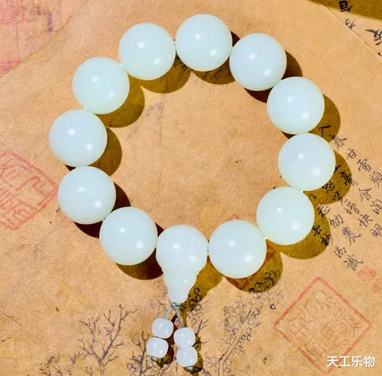 |玉如凝脂?盘点那些不够“羊脂”的和田玉!