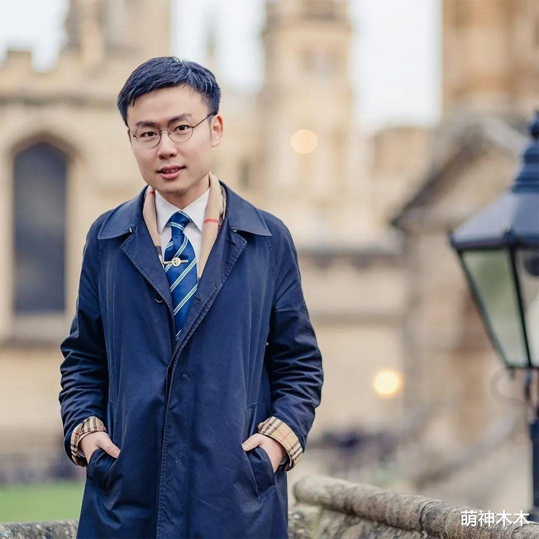 学霸|有请潘周聃！甩头学霸成网络热梗引模仿，本人淡定回应显高情商