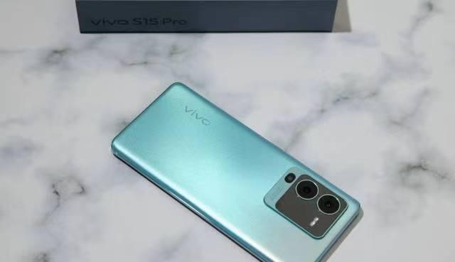 跑分|跑分83万+,80W双电芯+天玑8100,12+256G低至3684