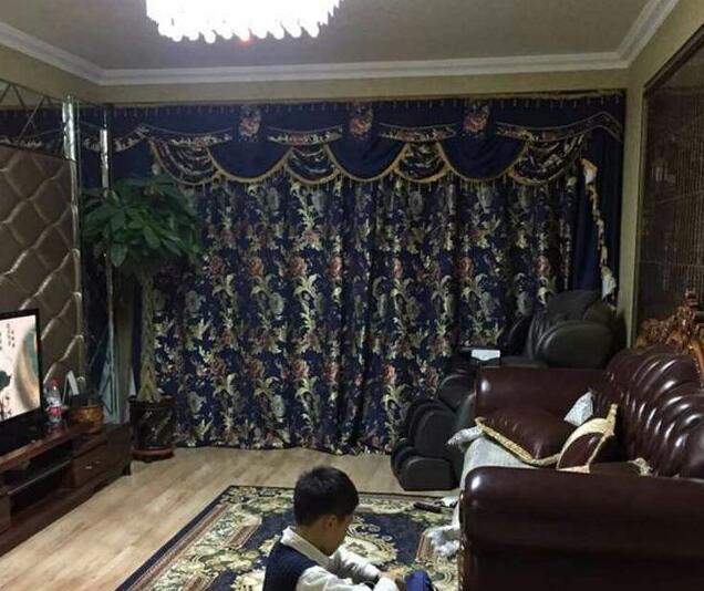 每天下班回到家就感觉很压抑!老公说的大气温馨我真的看不到