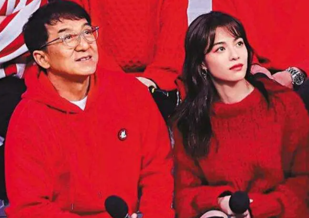 冯小刚|被冯小刚捧红，成龙接着捧，洪金宝排队等着捧，不愧是天选之女