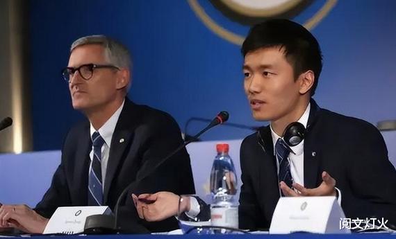 皇家马德里|太壕了！张康阳罕见高调，开8位数超跑逛街，引发外国网友围观