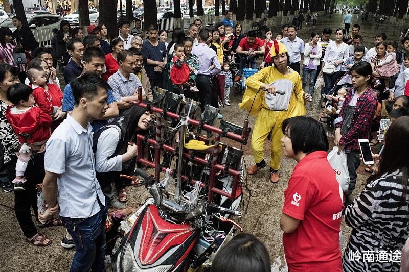 保安|中年男人失业，网约车，外卖，保安怎么选？我建议干老本行！