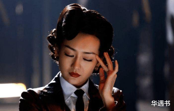 王鸥|王鸥年轻时为什么无人追？看过她年轻时照片，原来是这样变美的