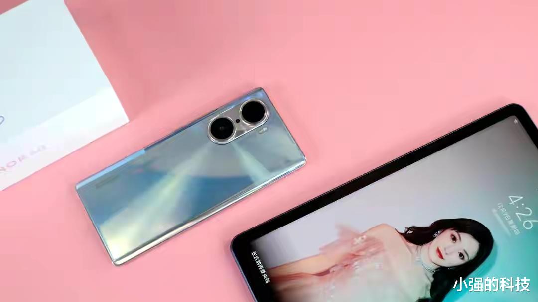 华为荣耀|700元的差价 带你们看看荣耀60和荣耀60Pro的差别在哪里 买的放心