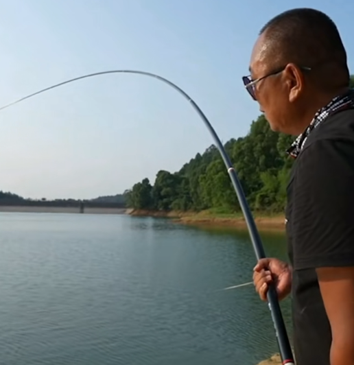 |崔秉亮要退出钓鱼圈？曝化绍新内幕？还是要曝邓大师内幕呢？