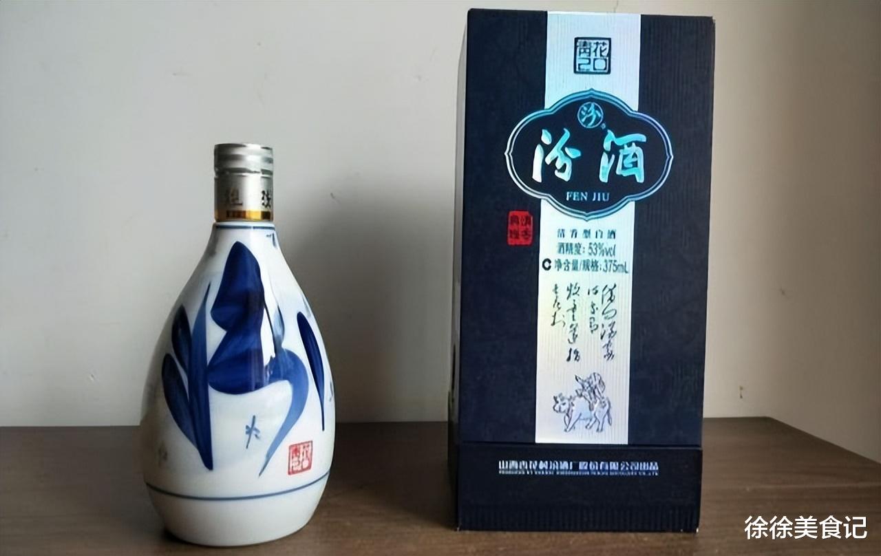 中国人送礼要面子：这8款白酒高档有口碑，送领导送长辈挺合适