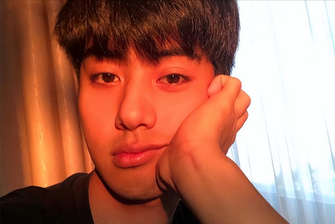 科恩|天妒英才!25岁男星帕庞科恩睡梦中猝死,生前没异样死因暂不清楚