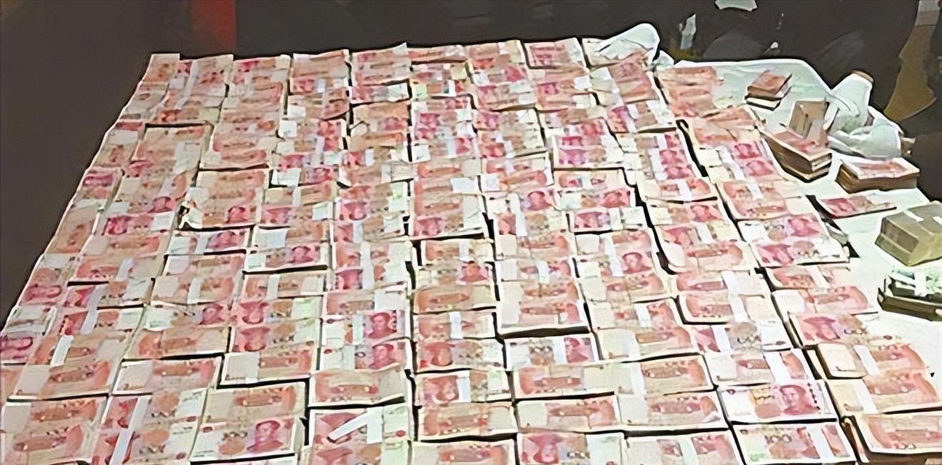 “烟草女掌门”卢平,借情人之手挪用公款超4亿,最终自食恶果