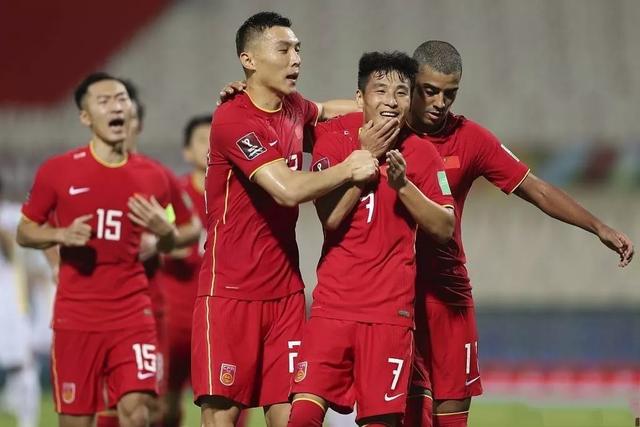 长沙高新区|为什么俱乐部宁愿欠薪、负债,也不愿意把薪水降到200万以下?