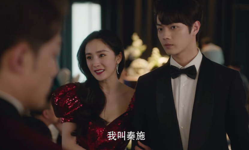 杨幂|《爱的二八定律》:但凡杨幂拉胯一点,都压不住这群“绝色”女配角们