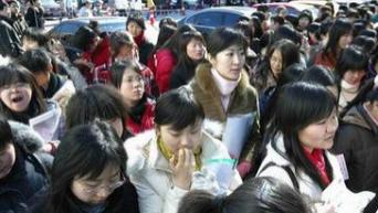 |“新型啃老”出现，父母还被蒙在鼓里，反而认为孩子努力又上进