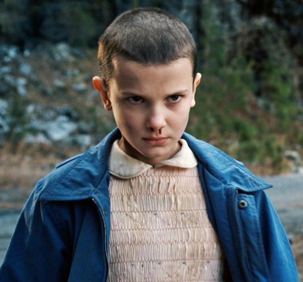 童星|欧美爆火小童星变金发女郎!18岁生日照惊呆网友:这是谁?