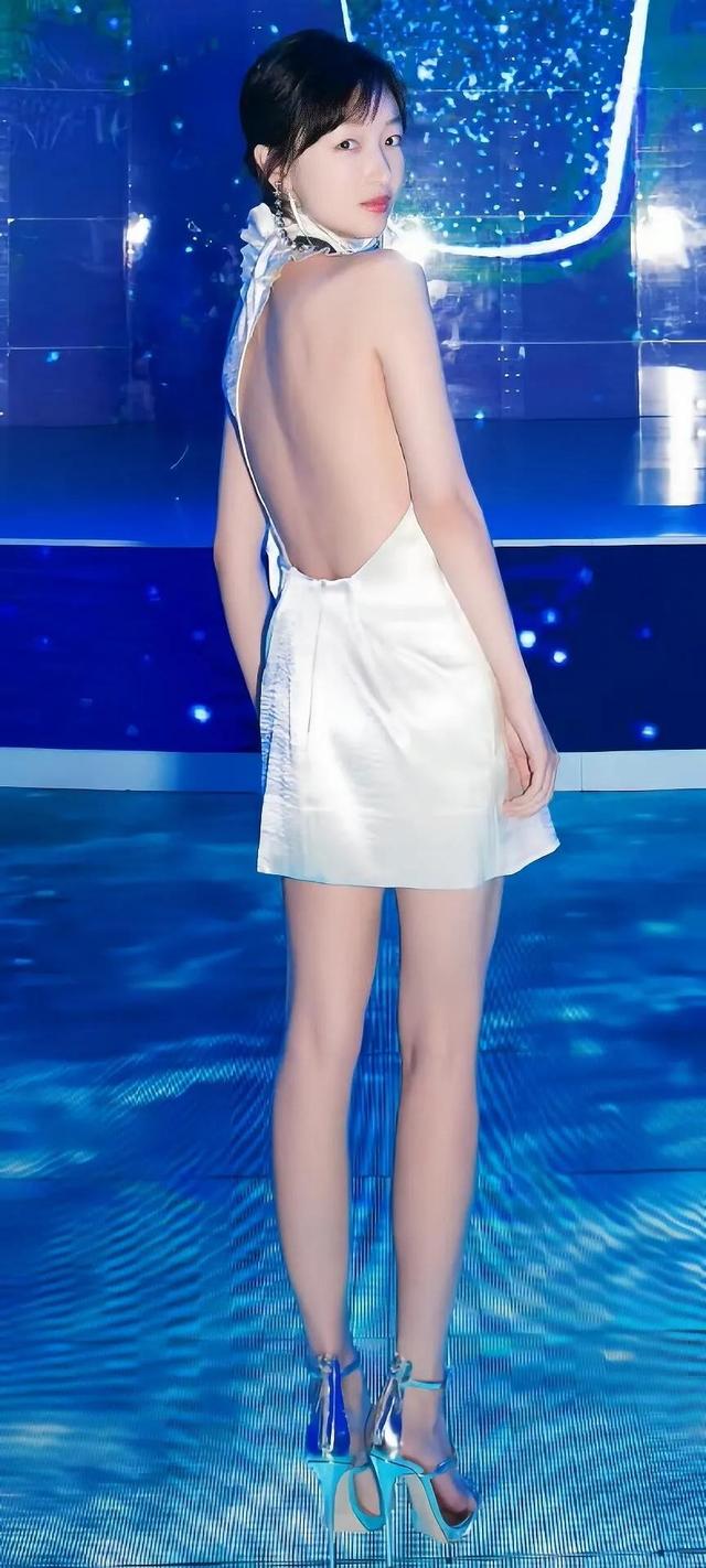 周冬雨|周冬雨，你怎么认识我的