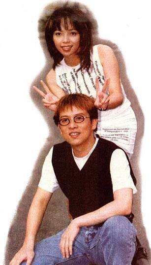 韩红|至今未婚的8位大龄女歌手，每一位都有苦衷，最小30岁，最大56岁