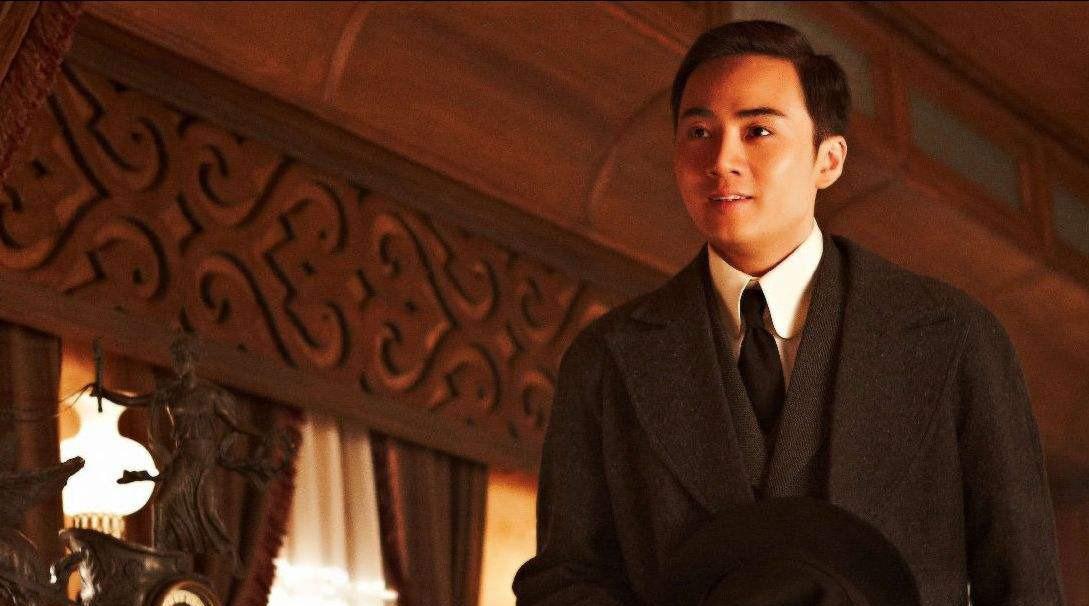 余少群|40岁的余少群走到今天,到底该不该怪自己?