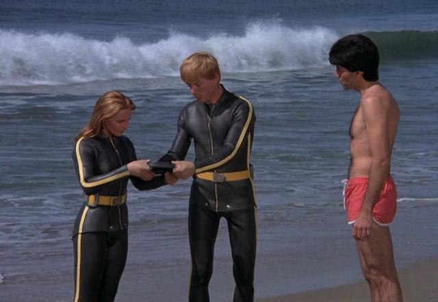 大西洋底来的人|老电视剧《大西洋底来的人》大结局到底是什么?