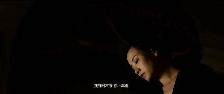 宋佳|宋佳开始疯狂营业了