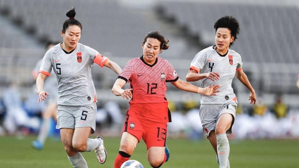 韩国队|从2-1到3-1！中国女足6杀韩国，王霜+娄佳慧火线复出，水庆霞冲冠