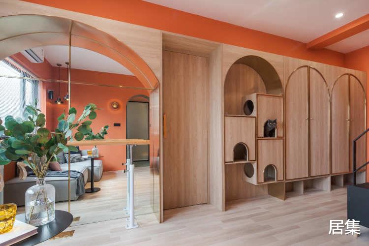 一居室新婚之家,还有顶天露台赏景,家里还给猫咪建了跑道