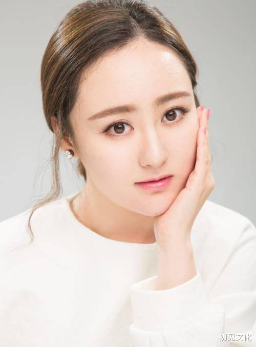 马程程|为了一个角色吃到300多斤,走红了却被男友分手,瘦下来后力压刘亦菲