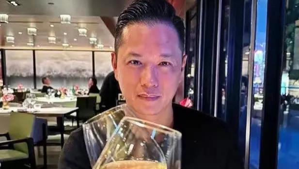 王思聪|胡杏儿婚姻不如大S具俊晔：老公吃软饭，五年三胎，还得赚钱养家