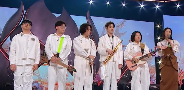 爱乐之都|卫视混战小众音综，芒果推民歌、东方卫视玩歌剧，开启出圈之争