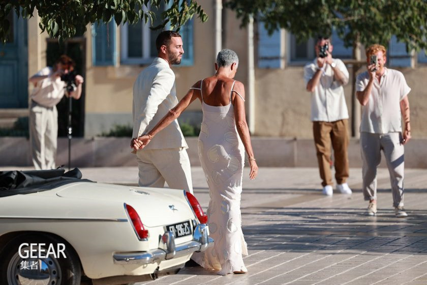 Jacquemus浪漫步入礼堂:婚礼上最美的两个女人!