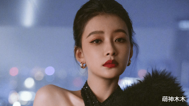 孙怡|孙怡点赞与董子健相关评论,遗憾与前夫离婚,暗示婆媳关系是主因