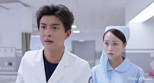 迪丽热巴|李佳航新片开机,改编自爆款小说,“张伟”终于要被甩掉了