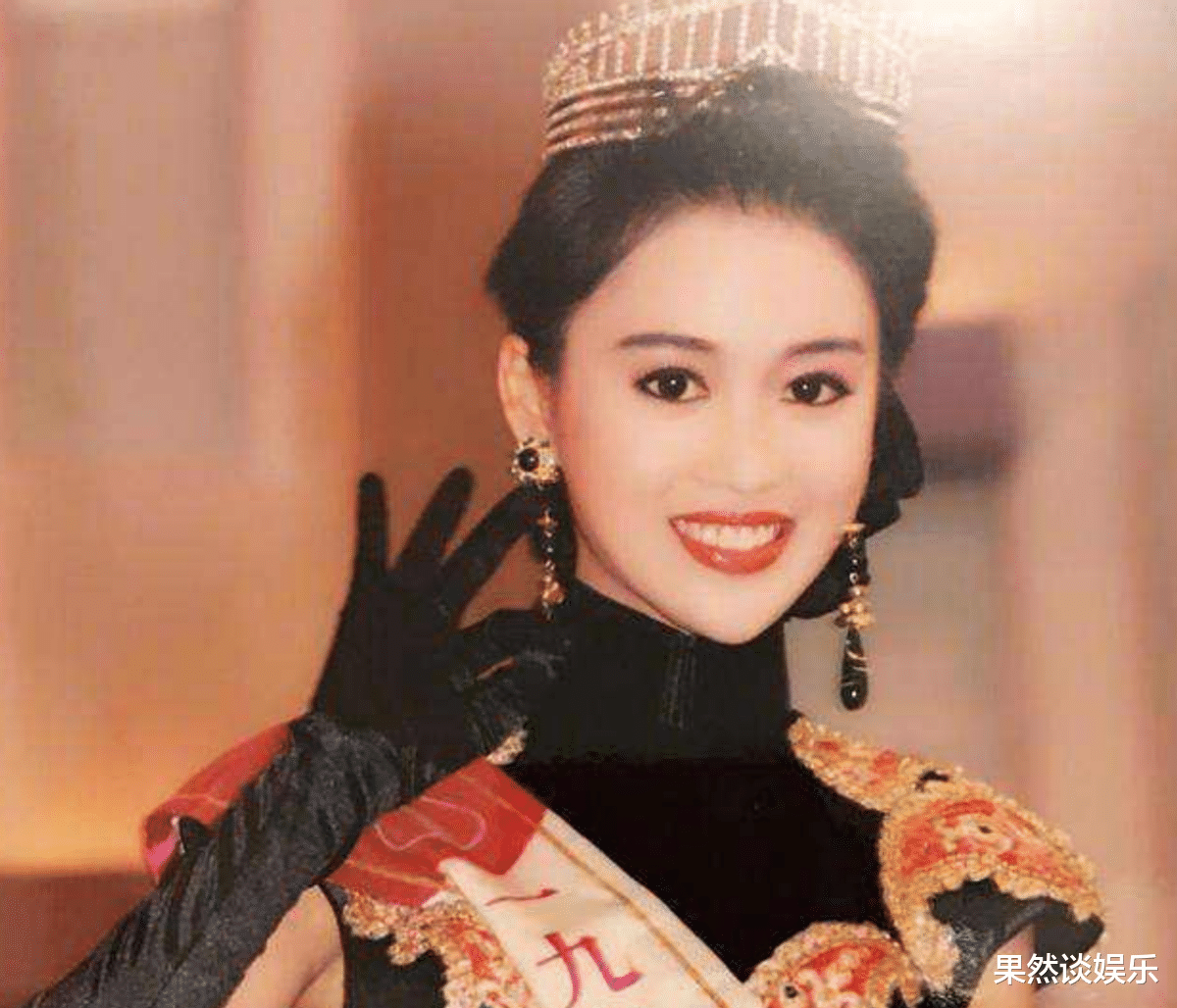 香港小姐|曾经的港姐有多风光，如今就有多窘迫