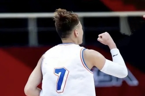 广东男篮|CBA：广东第五有点悬，杜锋急签新外援，内援也助拳！不再干眼馋
