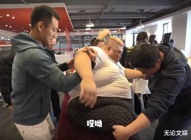 胖猴仔意外住院，减肥过度昏迷，下病危通知书后，家属索赔2000万