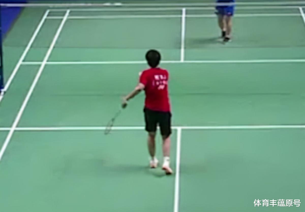 丁俊晖|中国羽毛球队开启赢球模式，陈雨菲2: 0横扫，何冰娇不惧夺冠热门
