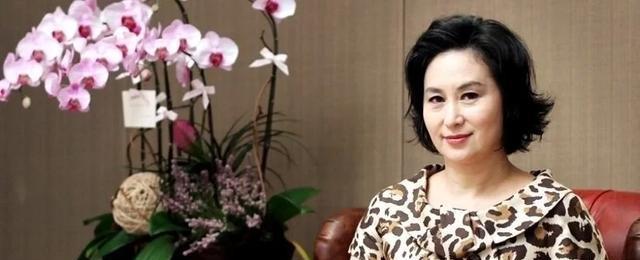 何超琼|她拥有千亿身价，但没嫁给至爱，未来财产全送给两个侄女