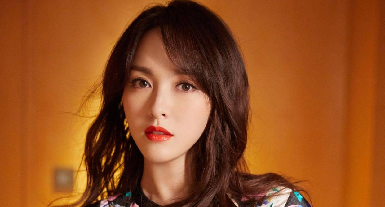 唐嫣|被粉丝脑残行为拖累,唐嫣时尚资源被切断,娱乐圈也得靠人情世故