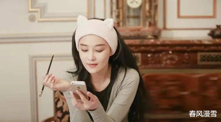 书法|“星圈女神”张馨予的书法不是闹着玩的，楷书中规中矩，行书洒脱