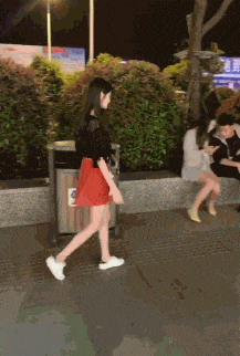 香港老牌女神现状:一人独居,转行卖蛋糕,55岁变普通大妈