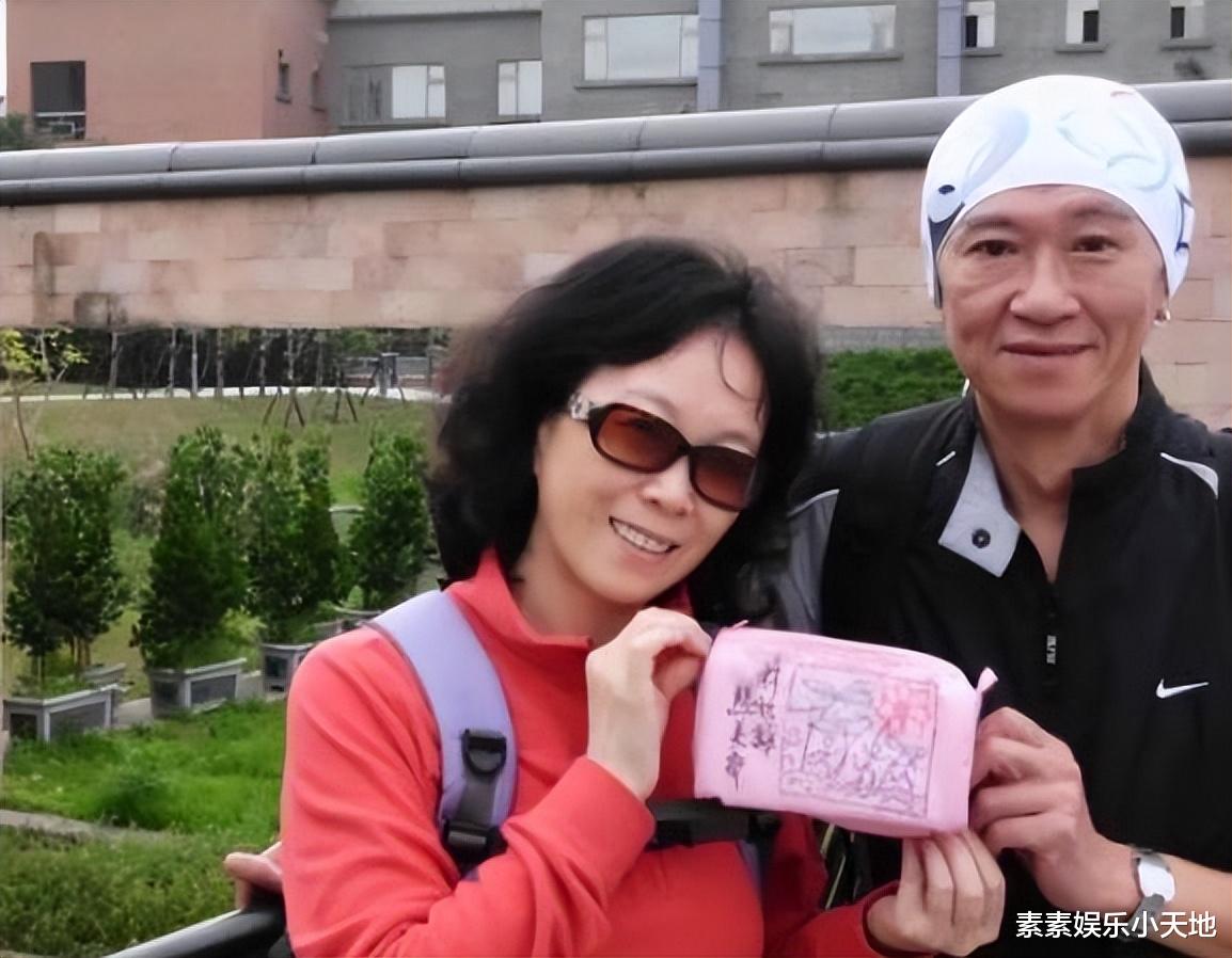 林秋离|林秋离病逝大儿子发文:让他潇洒的走,以最动人的姿态帮我们探路