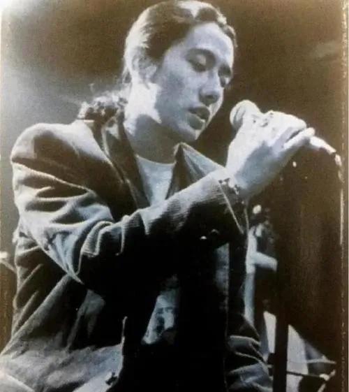 郑钧|“狂妄自大”的郑钧，终于走到了今天这一步