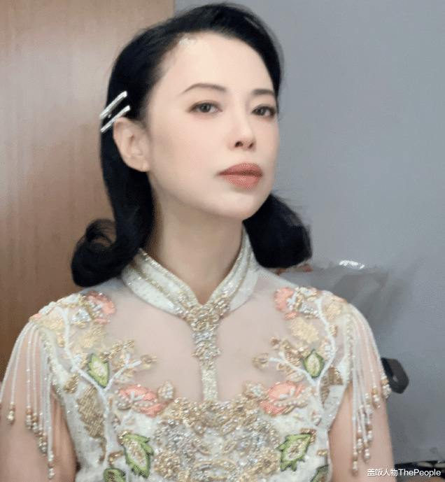 黄绮珊 女明星减肥如整容！从阿娇到黄绮珊，在大妈和女神间切换自如